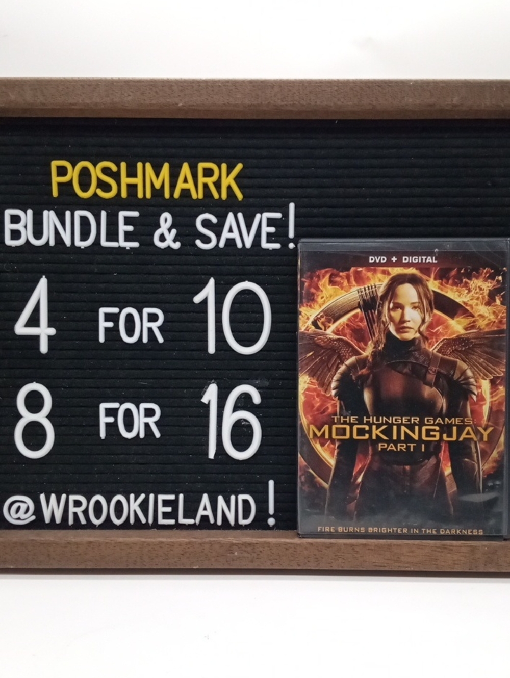 The Hunger Games Mocking Jay Part 1 DVD#H88